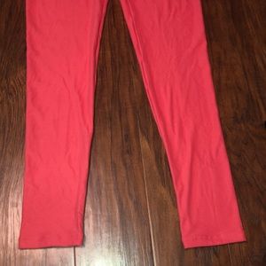 Pink leggings